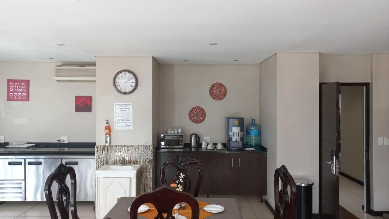 Alcazaba Hotel Johannesburg Ngoại thất bức ảnh