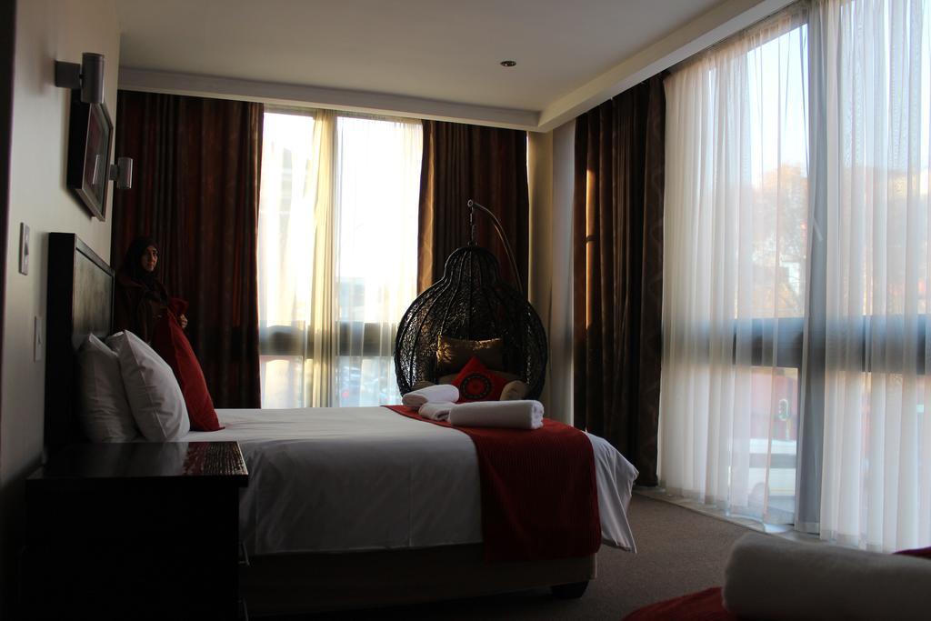 Alcazaba Hotel Johannesburg Ngoại thất bức ảnh