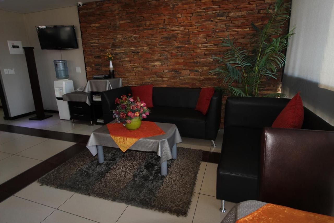 Alcazaba Hotel Johannesburg Ngoại thất bức ảnh
